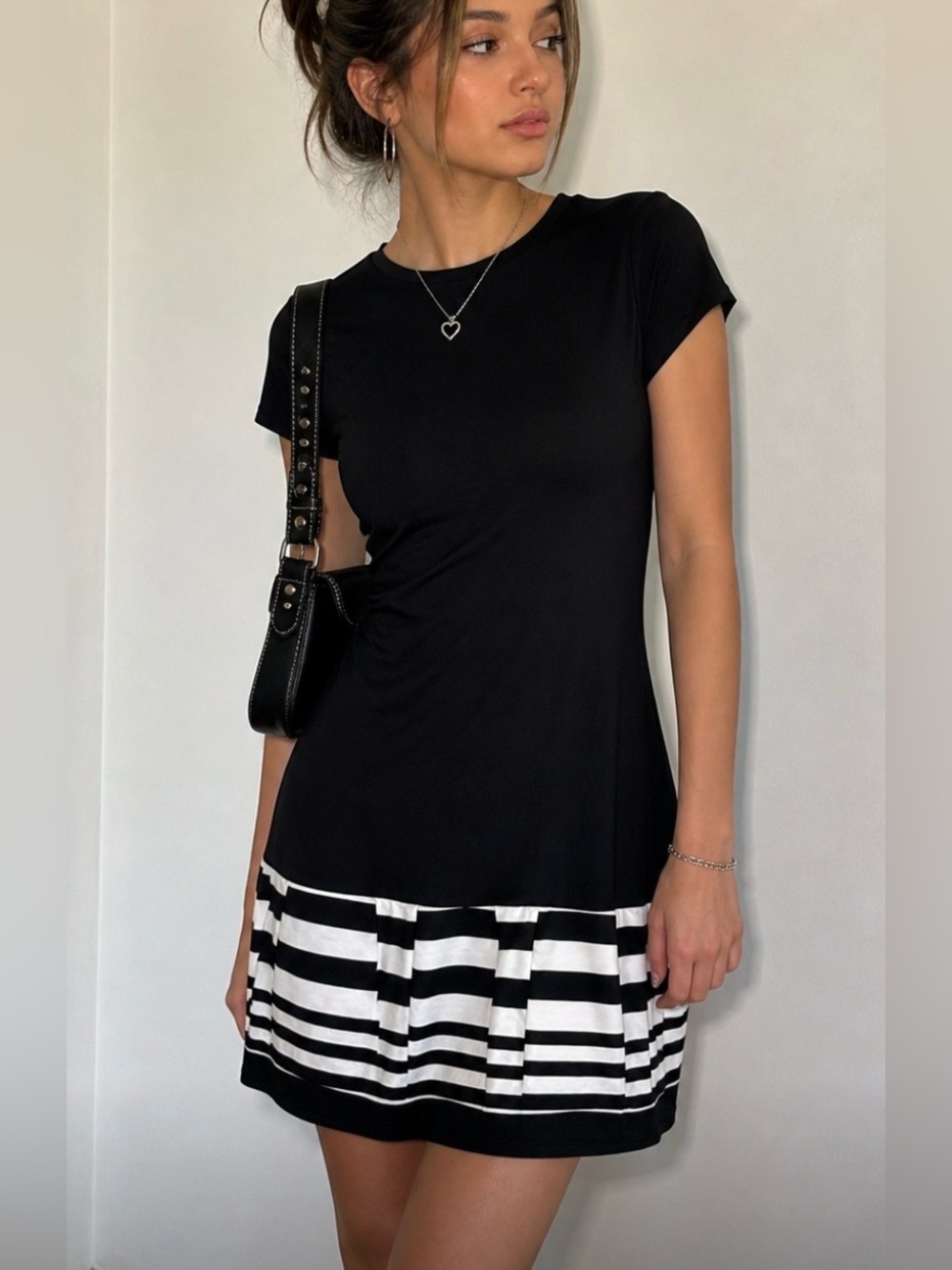 Carmen Marc Valvo Longline Retro Black White Slinky Dress Y2K Abstract Mini Sz S